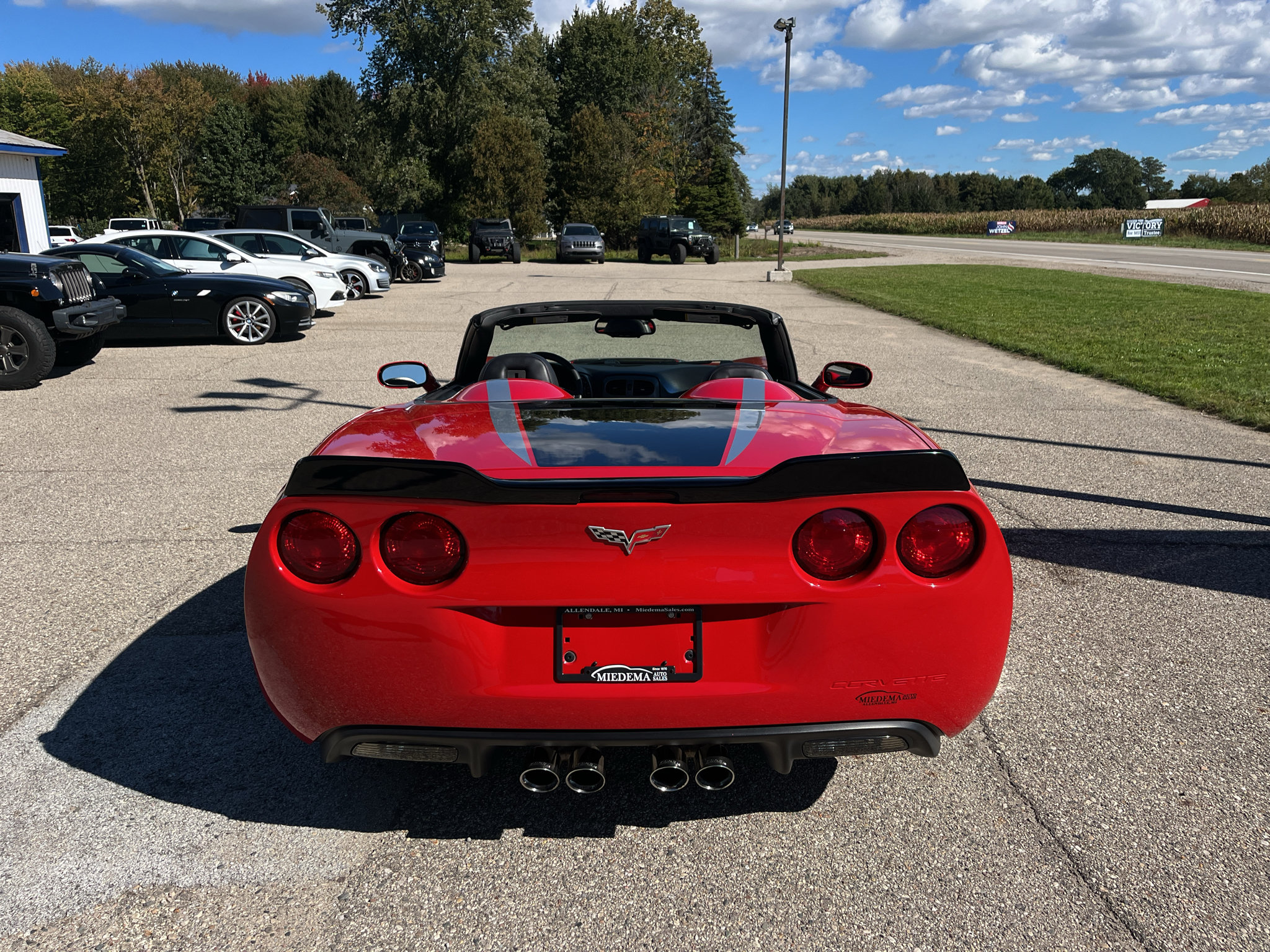 Used 2007 Chevrolet Corvette Convertible w/ Preferred Equipment Group RWD image 31