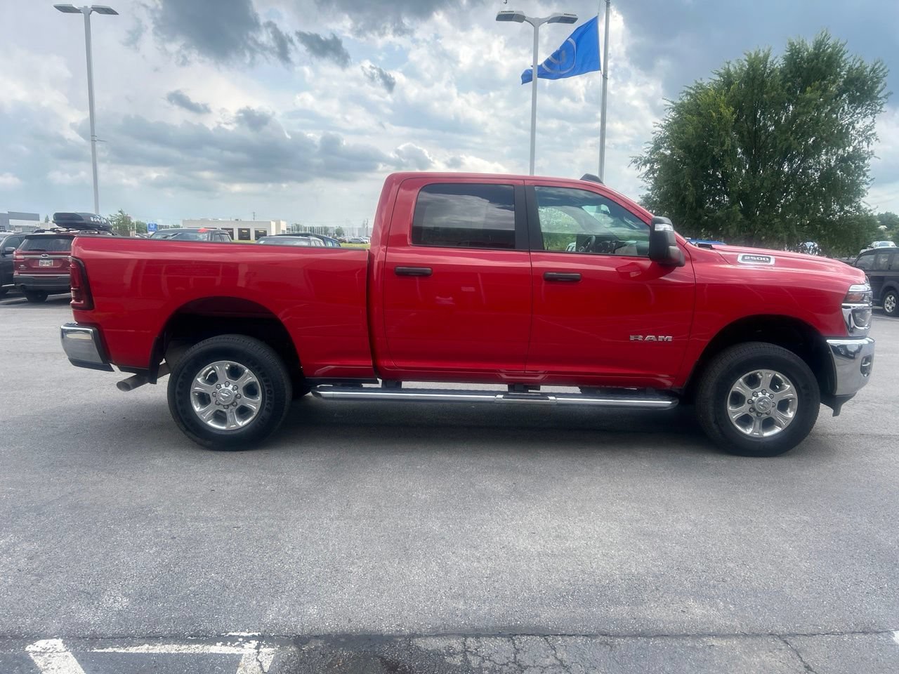 Used 2026 RAM 2500 Big Horn AWD/4WD image 3