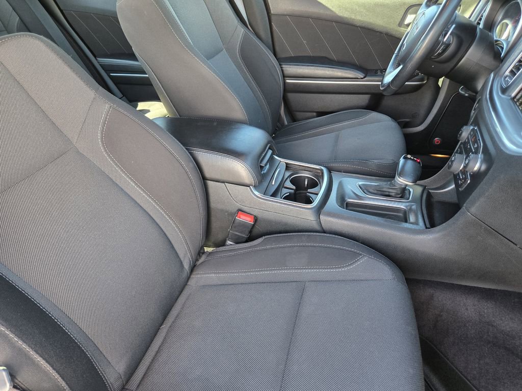 Used 2017 Dodge Charger SXT w/ Rallye Group image 9
