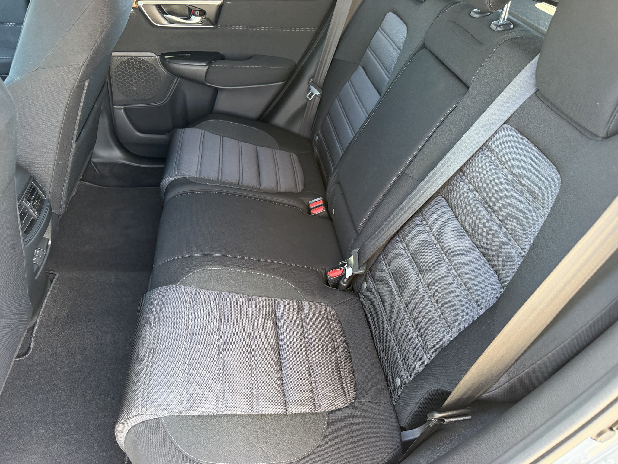 Used 2022 Honda CR-V EX image 25