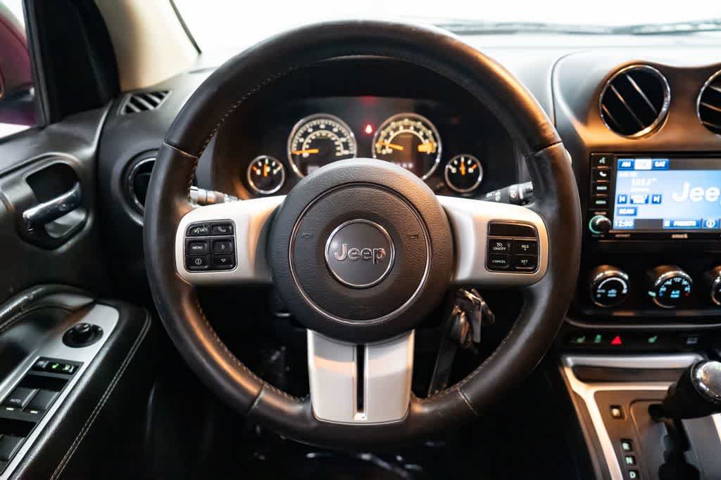 Used 2015 Jeep Compass Limited FWD image 14