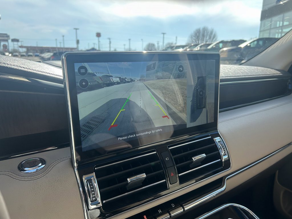 Used 2023 Lincoln Navigator Reserve image 27