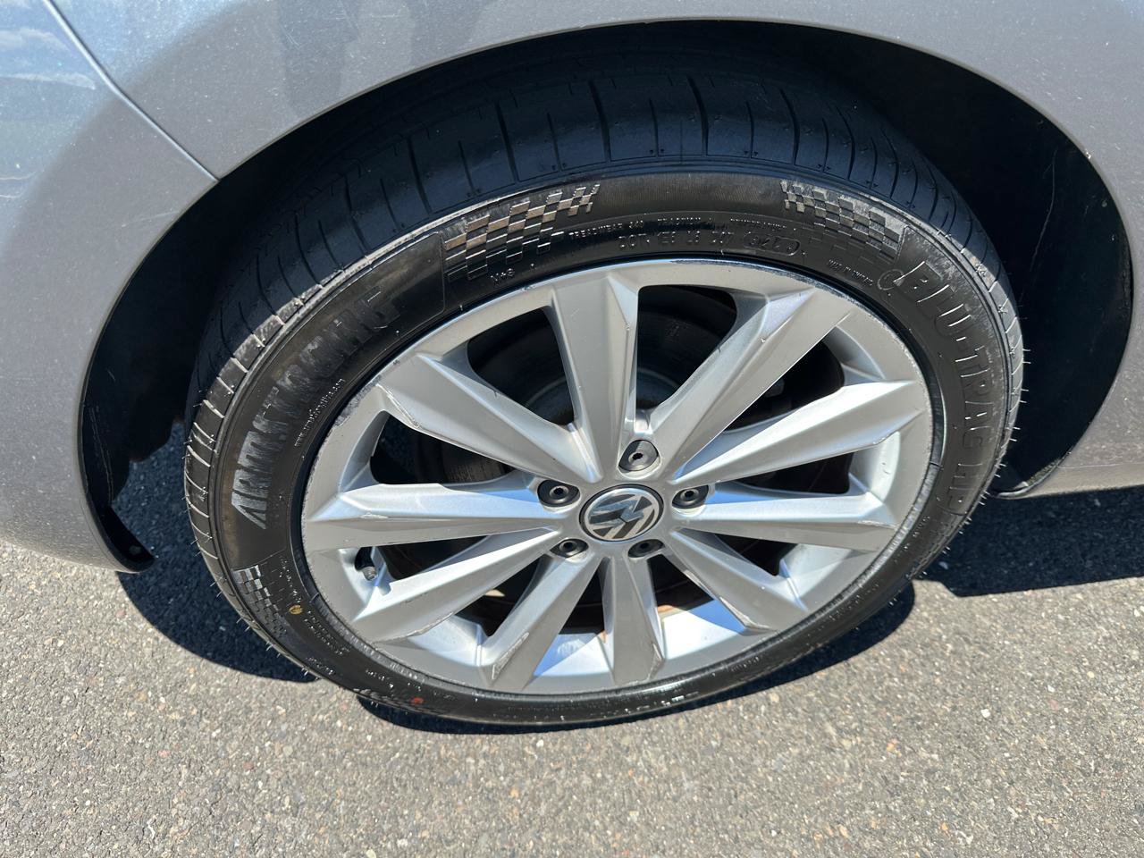 Used 2014 Volkswagen Golf TDI FWD image 27