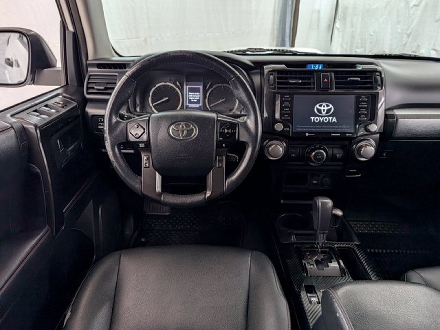 Used 2021 Toyota 4Runner Venture w/ Moonroof Package AWD/4WD image 21