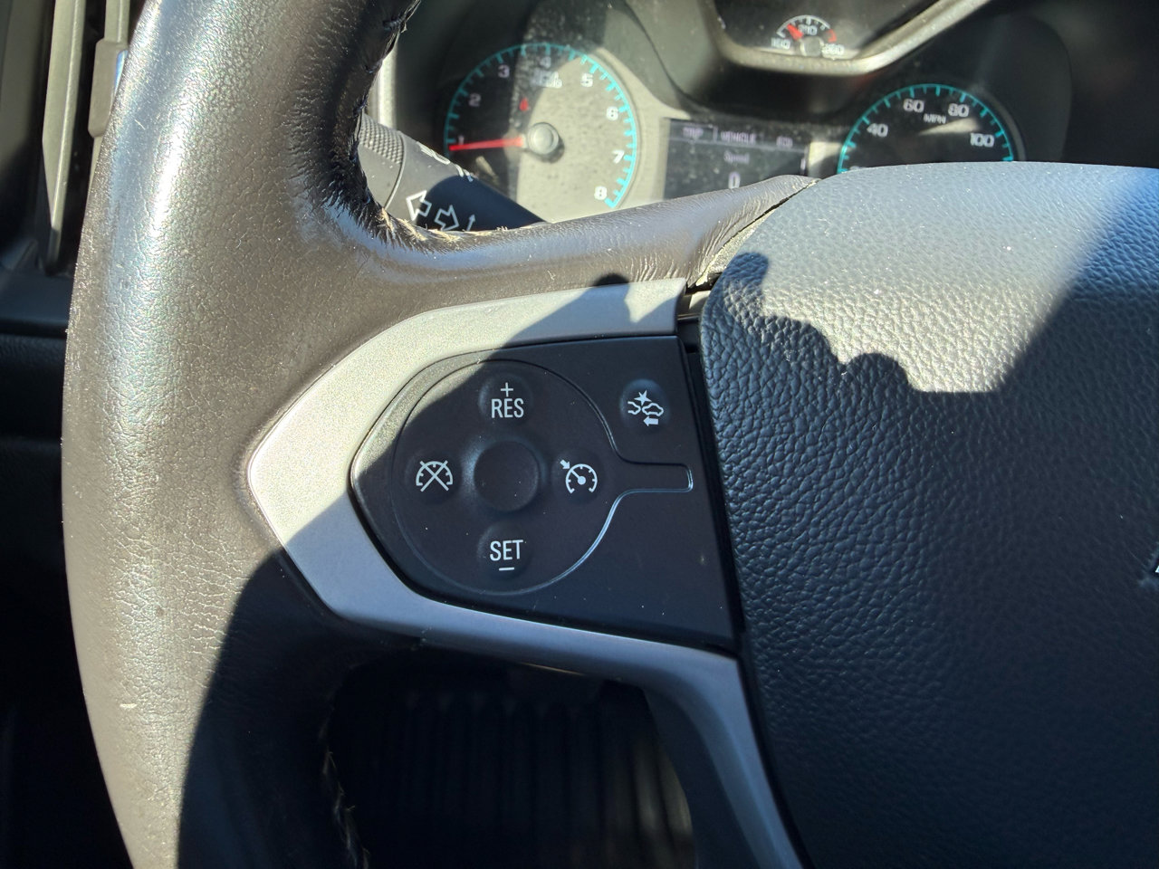 Used 2022 Chevrolet Colorado LT w/ Fleet Safety Package image 18