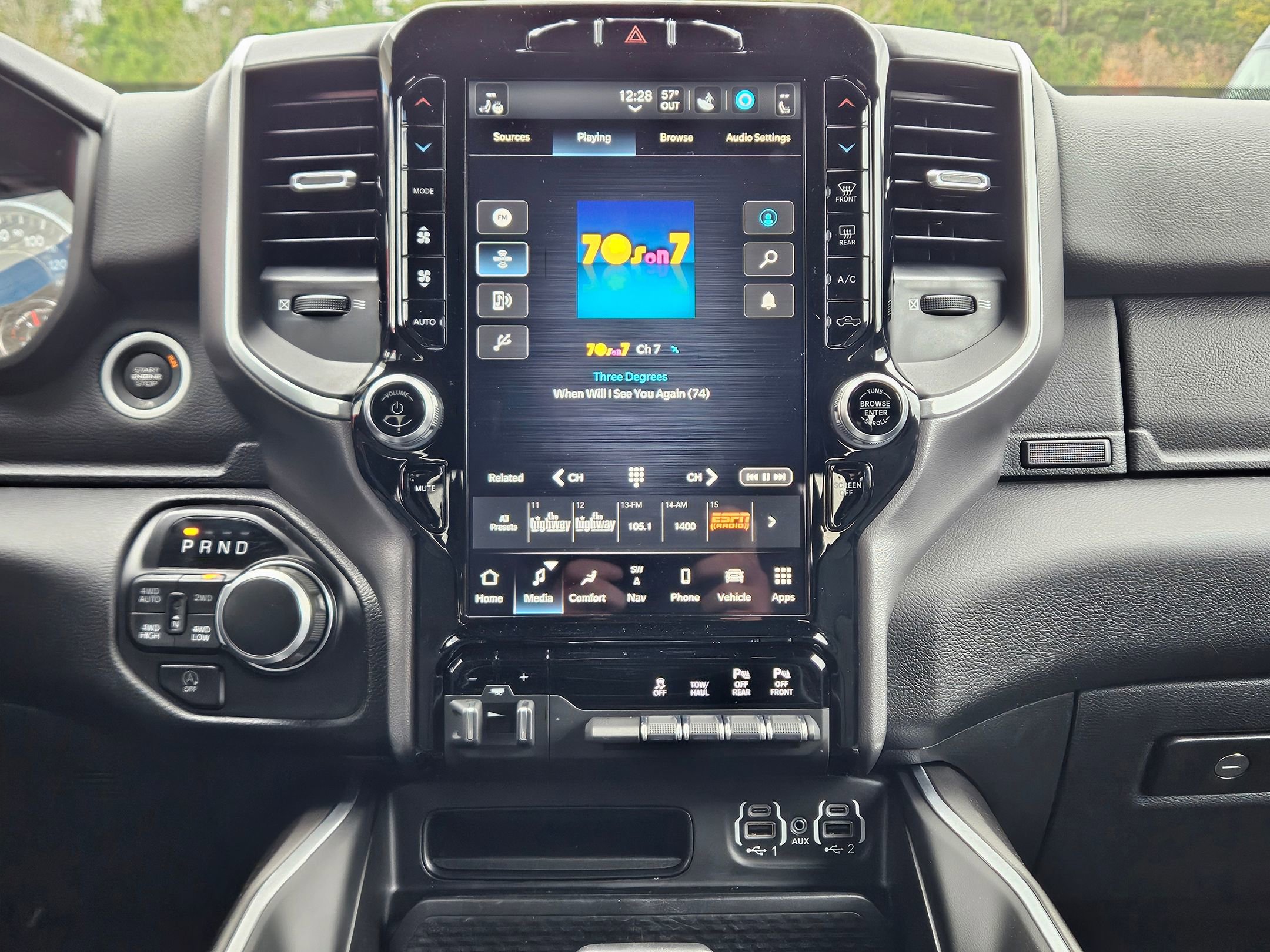 Used 2023 RAM 1500 Big Horn image 13