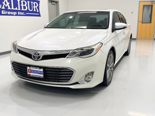 Used 2015 Toyota Avalon XLE Touring image 4