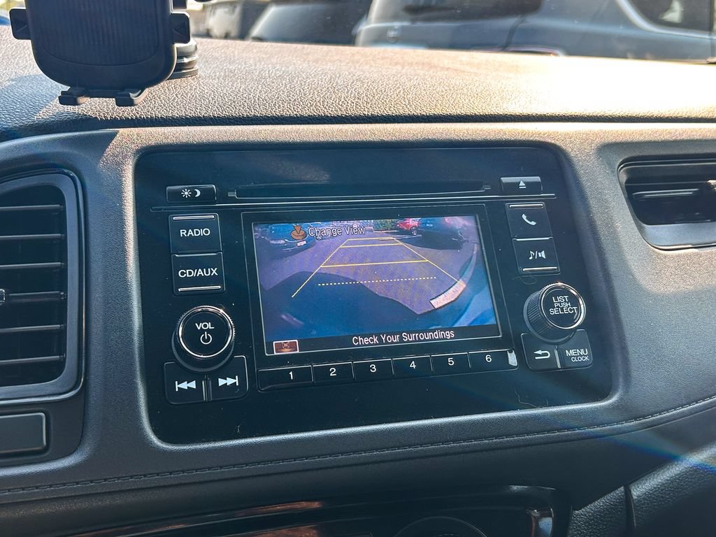 Used 2017 Honda HR-V LX image 24