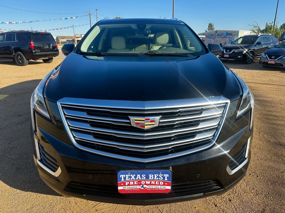 Used 2018 Cadillac XT5 Premium Luxury image 2