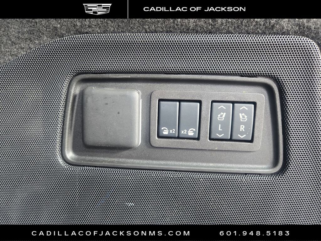 Certified 2024 Cadillac Escalade Sport image 32