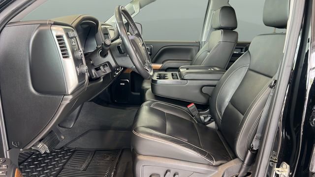 Used 2018 Chevrolet Silverado 1500 LTZ w/ Sport Package AWD/4WD image 10