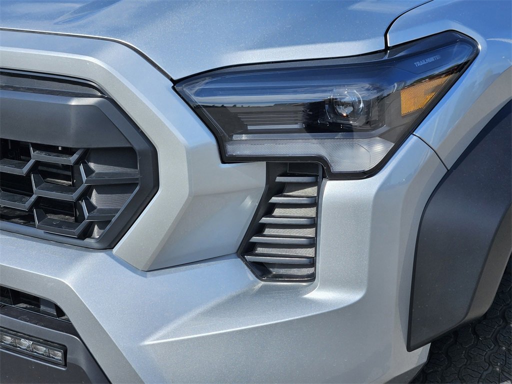 New 2025 Toyota Tacoma 4x4 Double Cab Hybrid image 5
