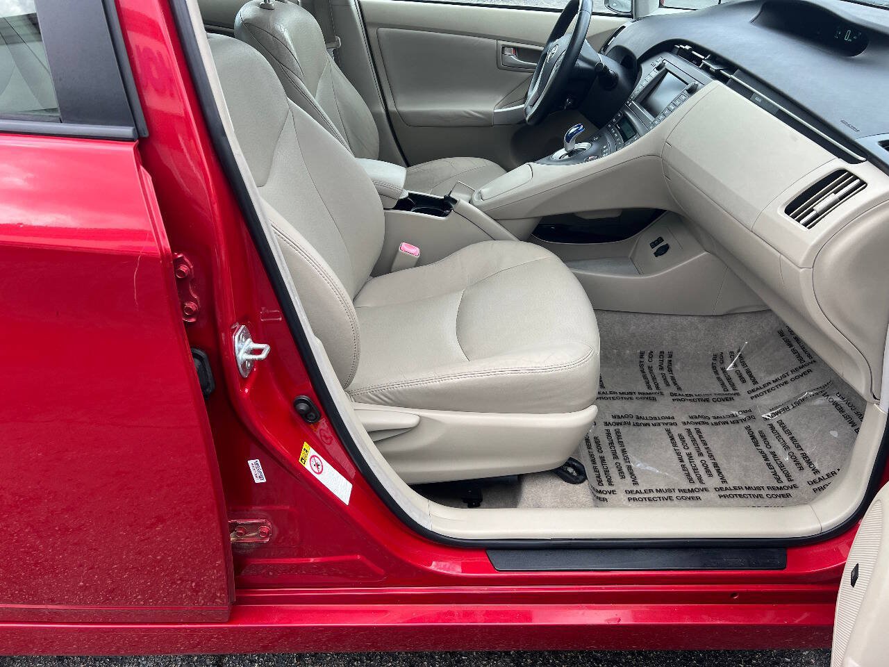 Used 2010 Toyota Prius Four w/ Solar Roof Pkg FWD image 26