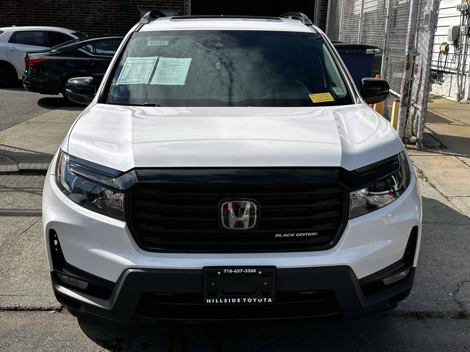 Used 2024 Honda Passport Black Edition image 8