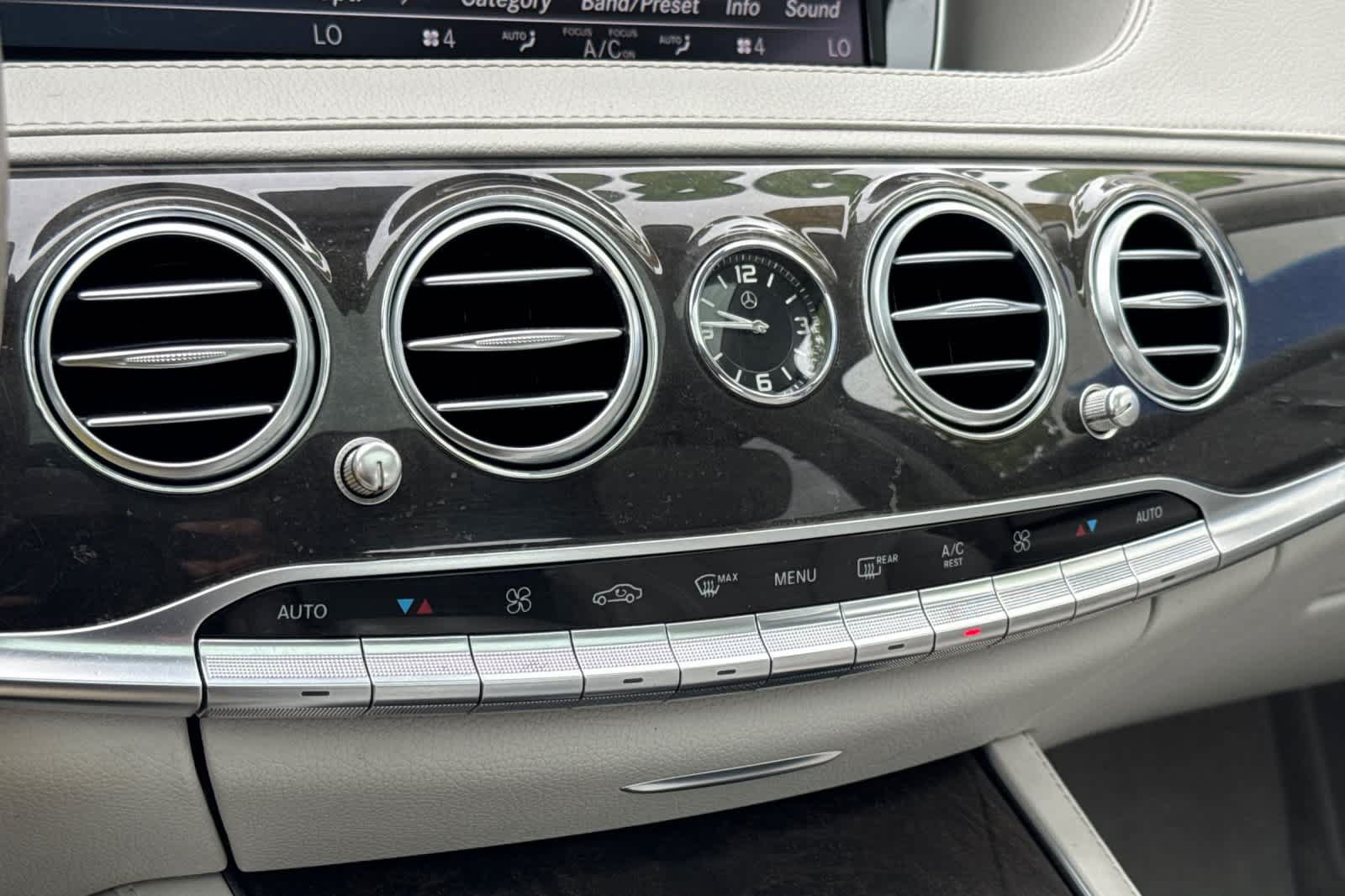 Used 2015 Mercedes-Benz S 550 Sedan image 21
