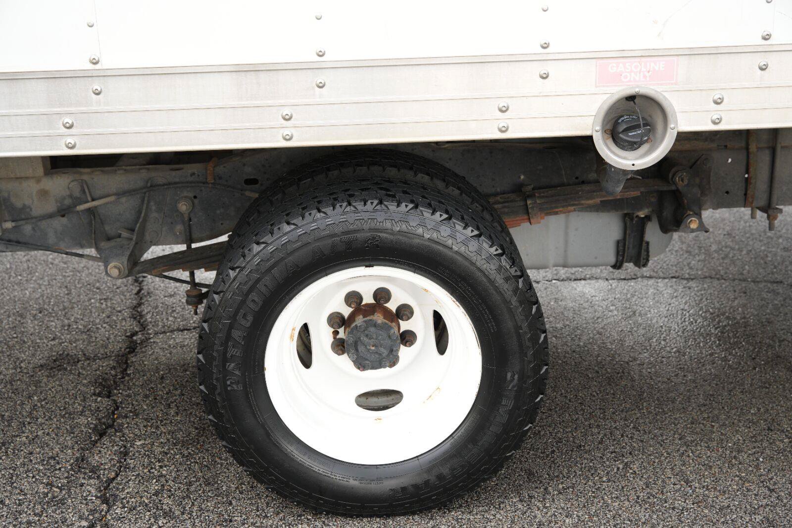 Used 2023 Ford E-350 and Econoline 350 Super Duty w/ Power Windows & Locks Group RWD image 31