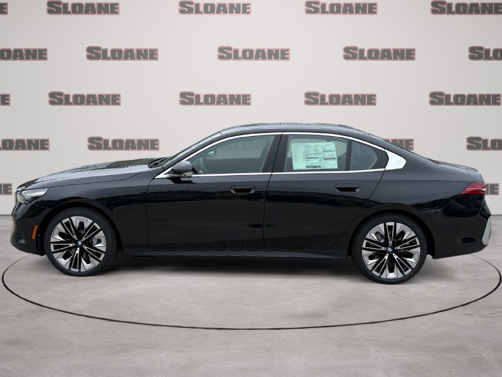 New 2027 BMW 530i xDrive AWD/4WD image 2