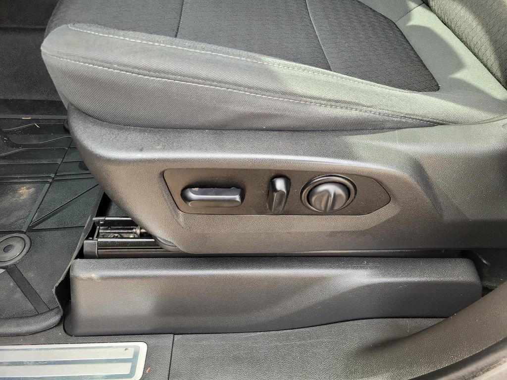 Used 2021 Chevrolet Silverado 1500 LT w/ Texas Edition Plus image 20