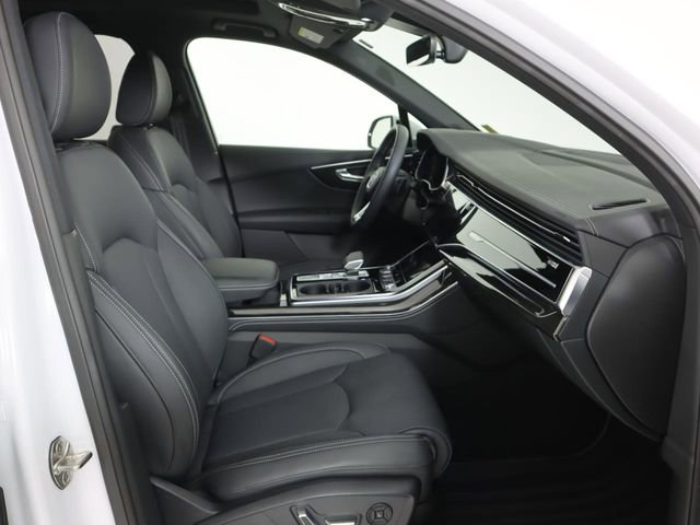 Certified 2025 Audi Q7 3.0T Prestige w/ Prestige Package image 13