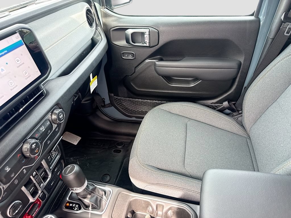 Used 2026 Jeep Gladiator Sport AWD/4WD image 26