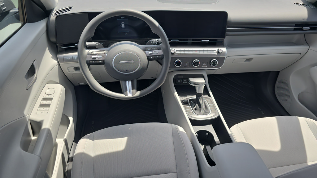 Certified 2026 Hyundai Kona SE FWD image 18
