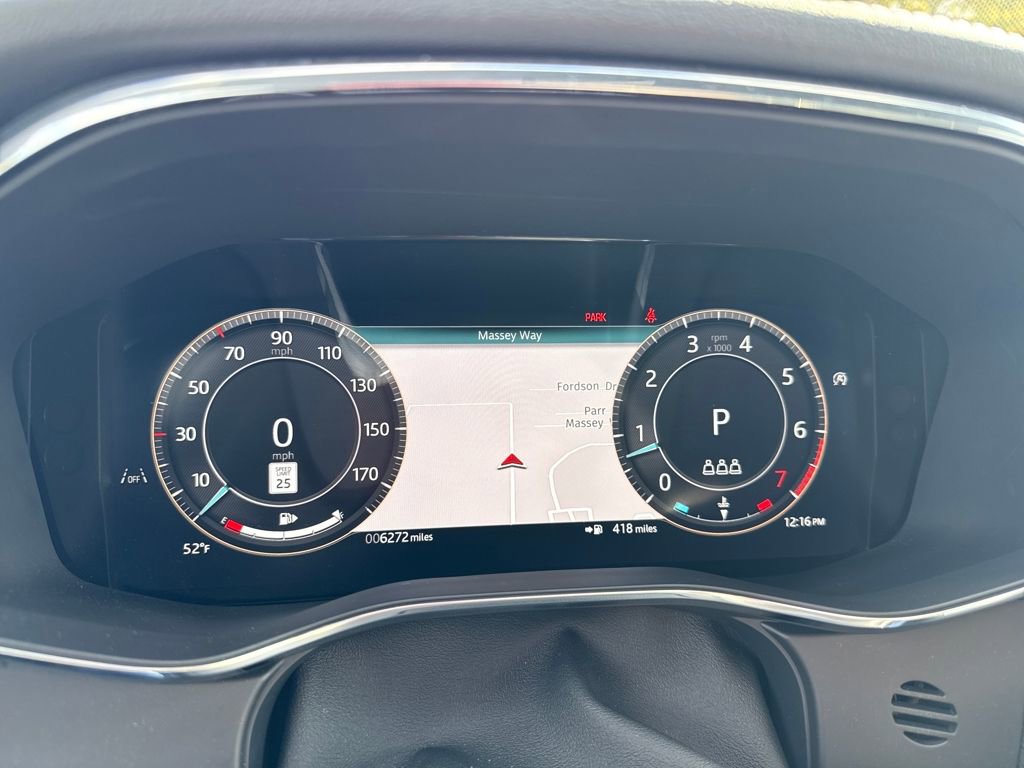 Used 2026 Jaguar F-PACE R-Dynamic S image 23