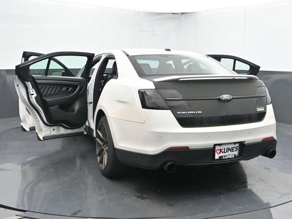 Used 2017 Ford Taurus SHO AWD/4WD image 55