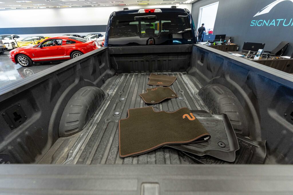 Used 2022 Ford F450 King Ranch w/ King Ranch Ultimate Package AWD/4WD image 8