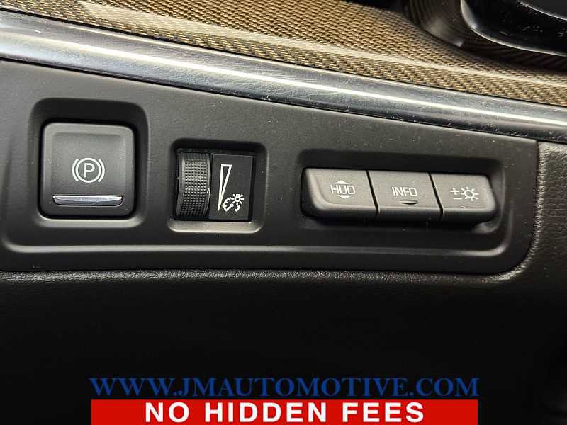 Used 2019 Cadillac XT5 Platinum image 36