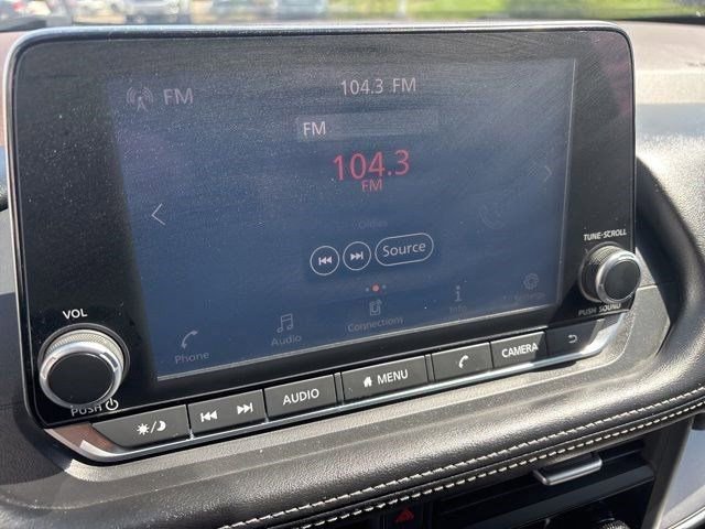 Used 2023 Nissan Rogue SV image 21