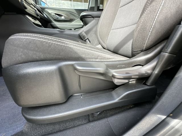 Used 2023 GMC Terrain SLE image 19