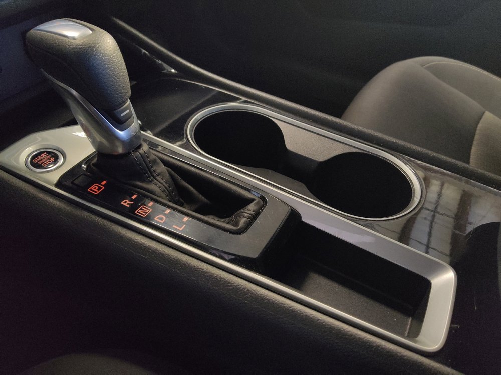 Used 2024 Nissan Altima 2.5 SV image 26