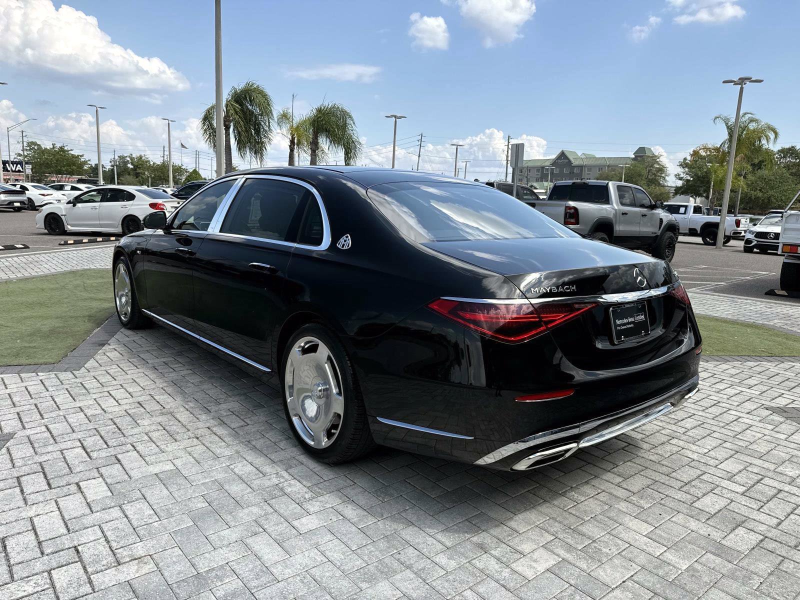 Certified 2024 Mercedes-Benz Maybach S 680 4MATIC image 4