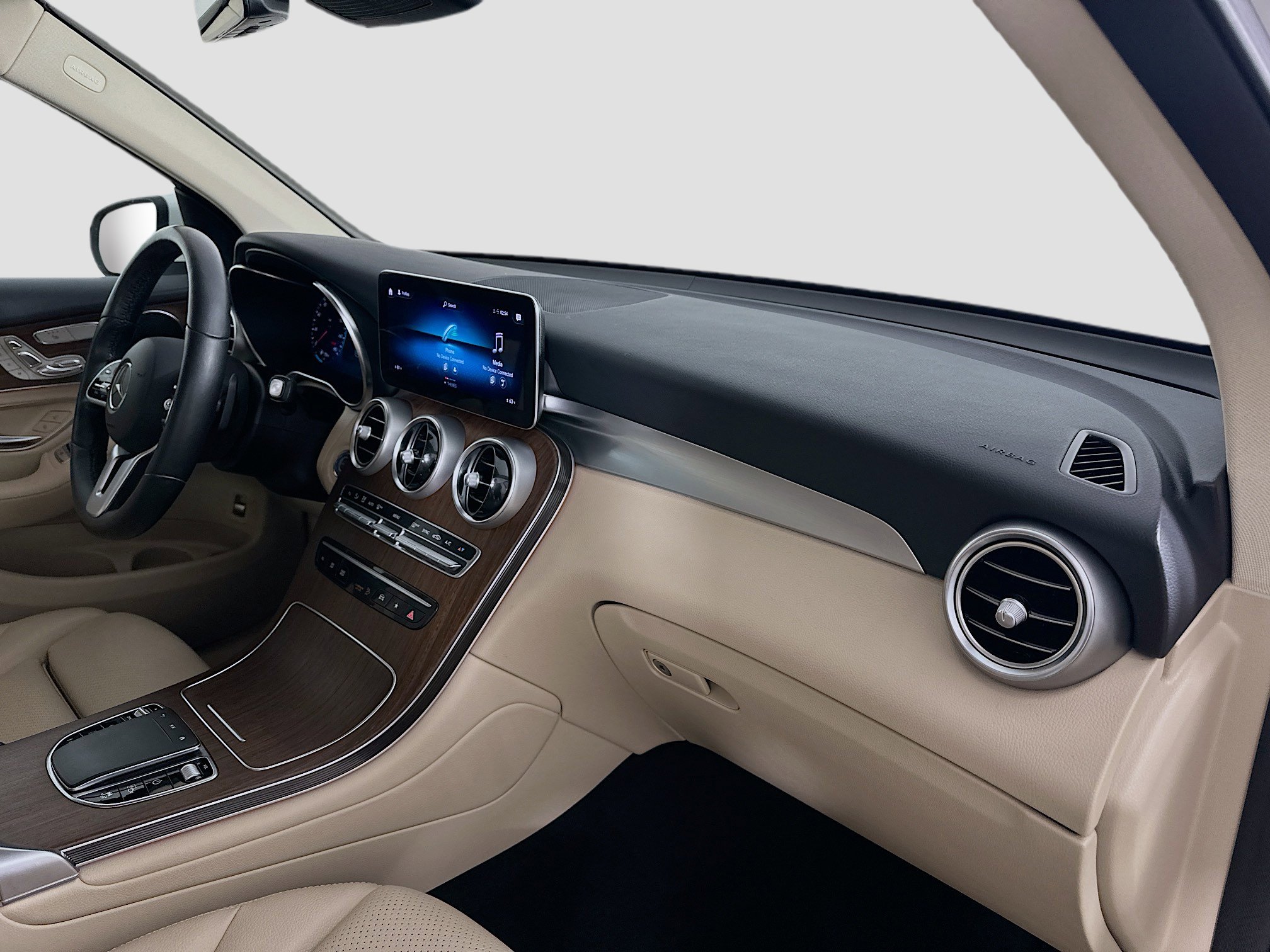 Used 2022 Mercedes-Benz GLC 300 4MATIC w/ Premium Package Lite image 35