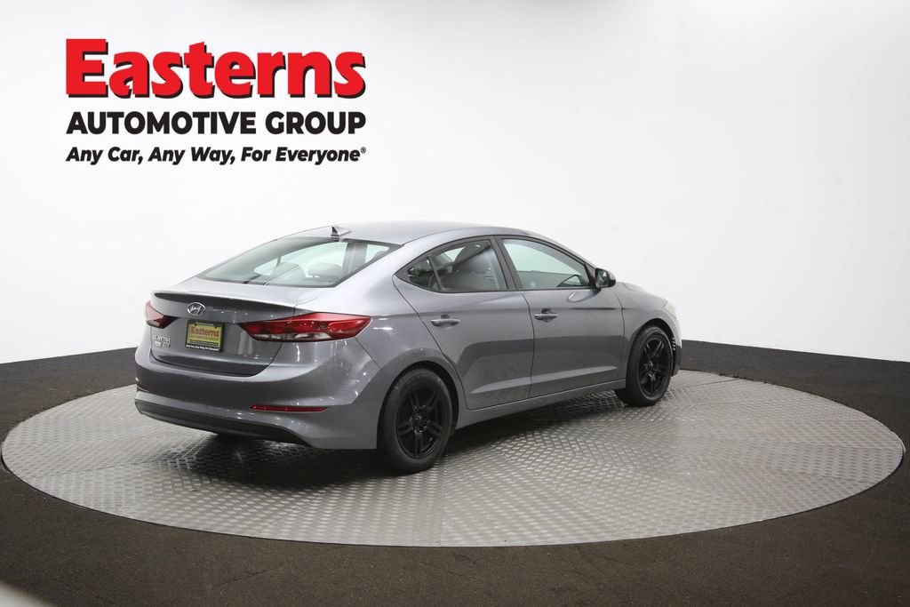 Used 2017 Hyundai Elantra SE w/ Cargo Package image 37
