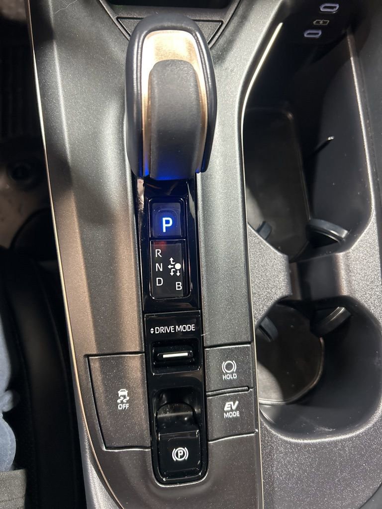 Used 2023 Toyota Crown Limited AWD/4WD image 28