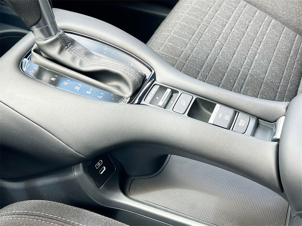 New 2025 Honda HR-V LX image 6