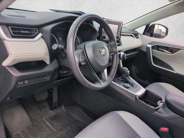 Certified 2022 Toyota RAV4 XLE Premium AWD/4WD image 10