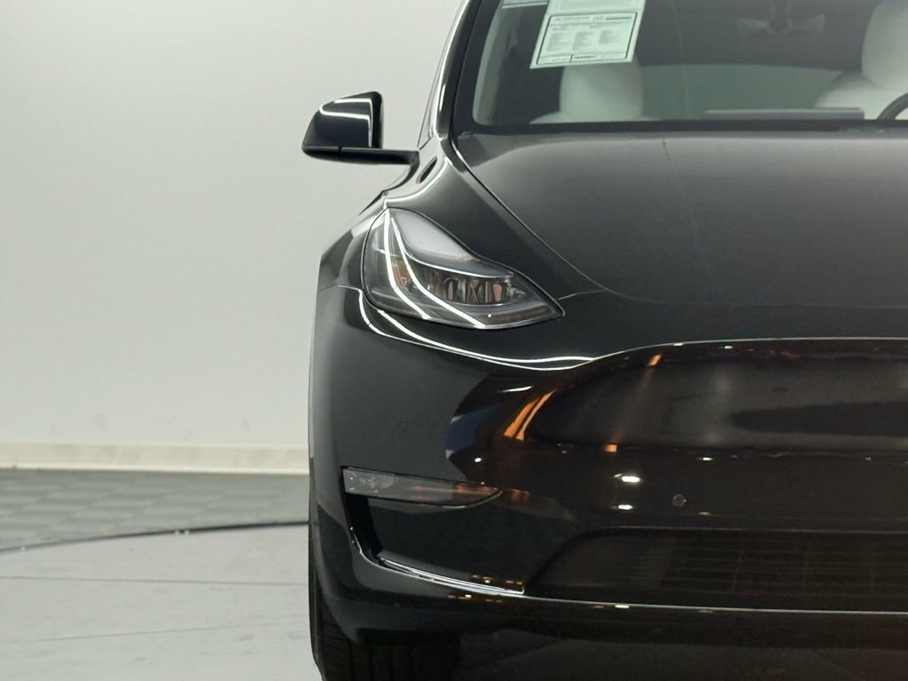 Used 2022 Tesla Model Y Performance image 4
