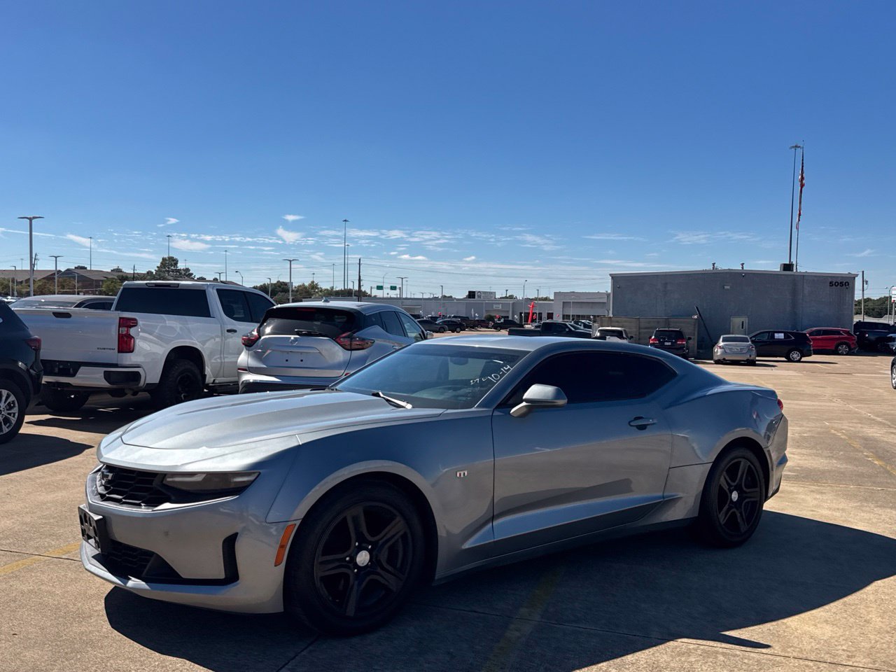 Used 2023 Chevrolet Camaro LT RWD image 11