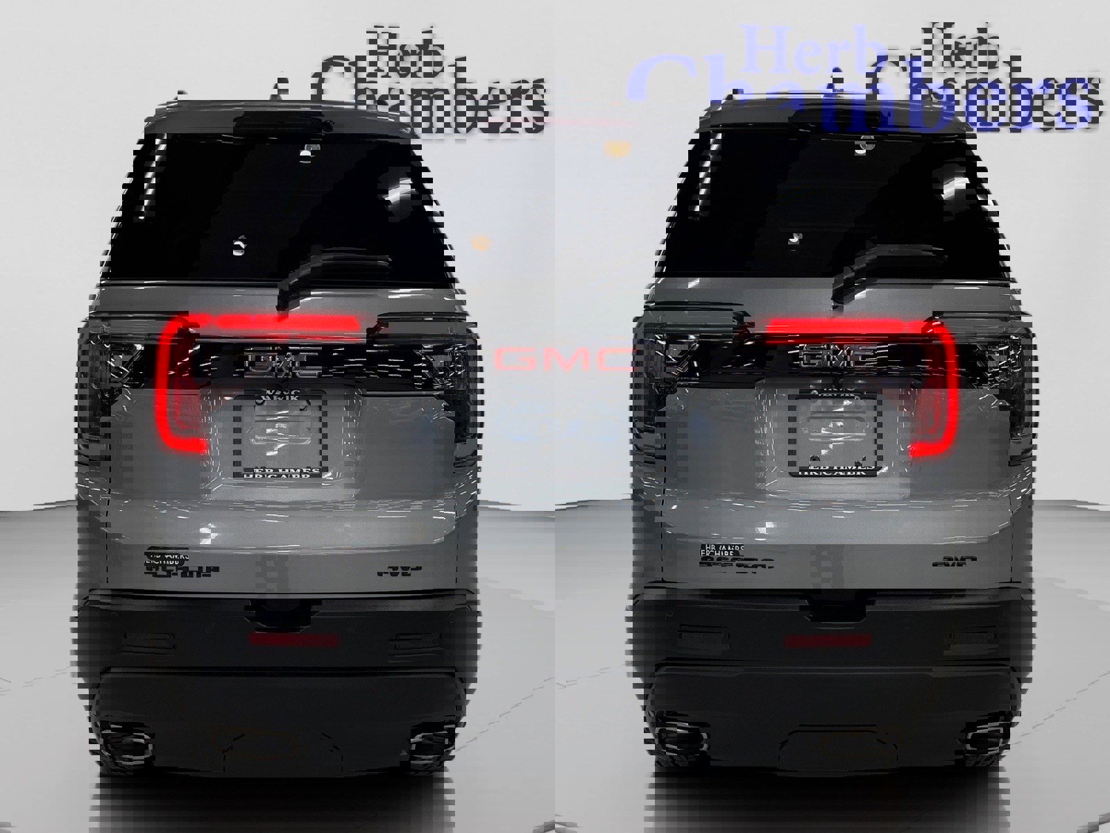 Used 2023 GMC Acadia SLE w/ Driver Convenience Package image 6