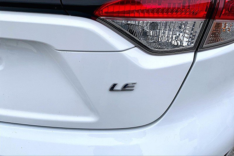Used 2023 Toyota Corolla LE FWD image 23