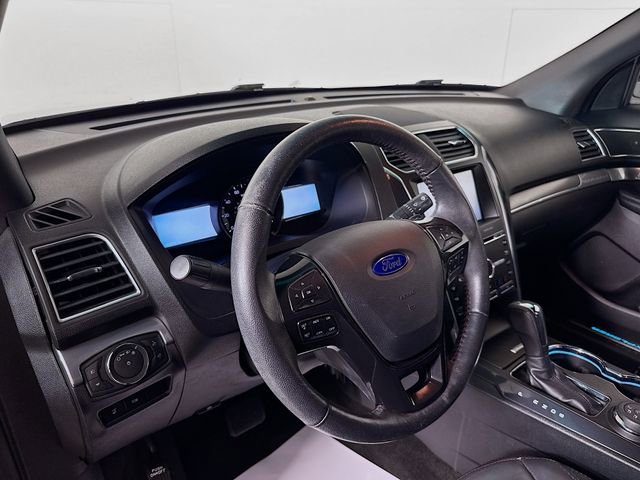Used 2016 Ford Explorer Sport w/ Equipment Group 401A image 11