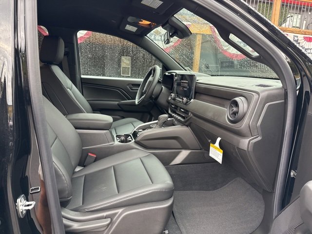 New 2025 Chevrolet Colorado Trail Boss w/ Midnight Edition image 16