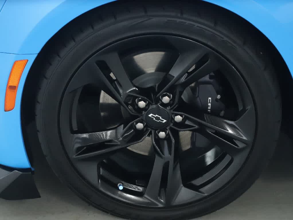 Used 2022 Chevrolet Camaro LT RWD image 38