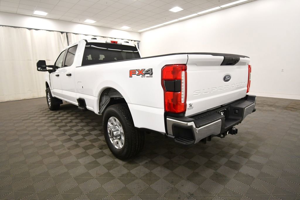 Used 2023 Ford F350 XLT w/ 360-Degree Camera Package image 5