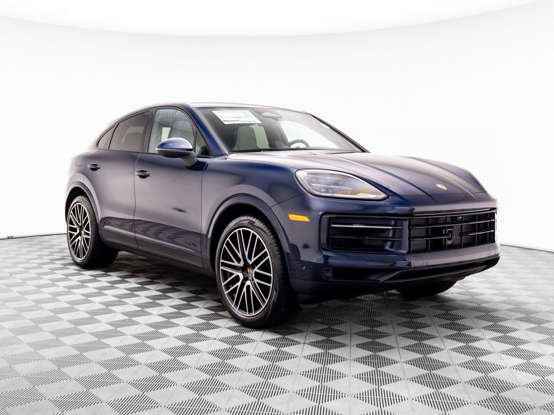 New 2026 Porsche Cayenne Coupe AWD/4WD image 6