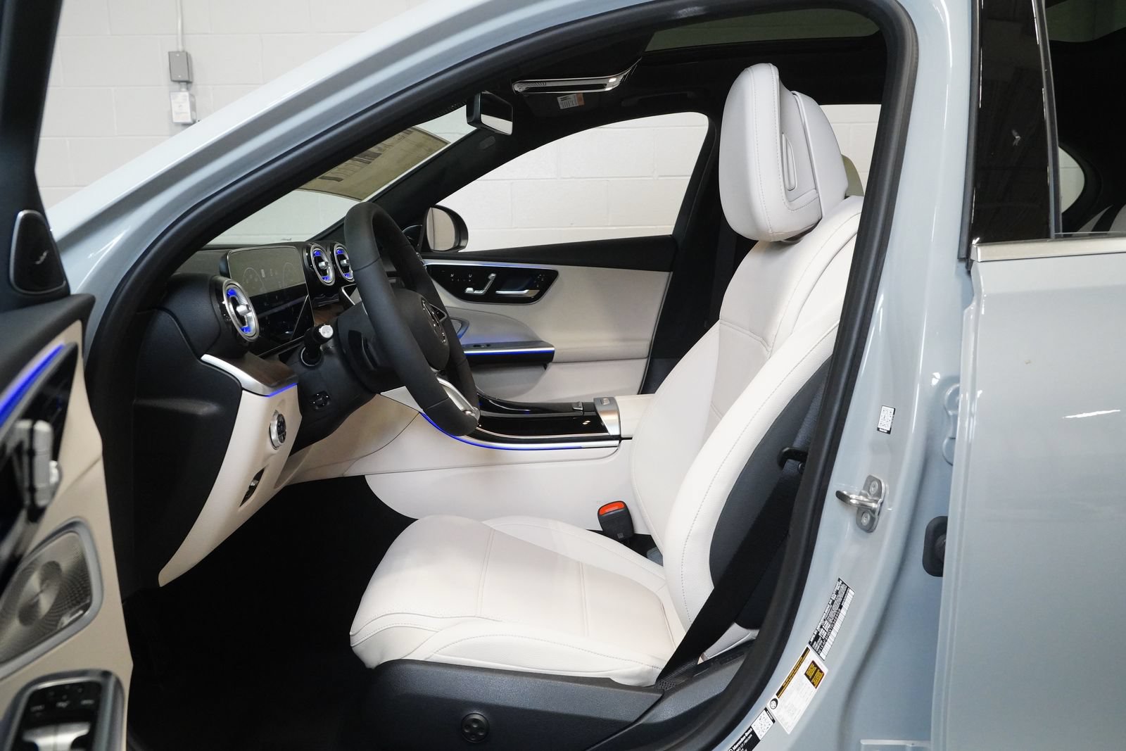 New 2026 Mercedes-Benz C 300 4MATIC Sedan image 14