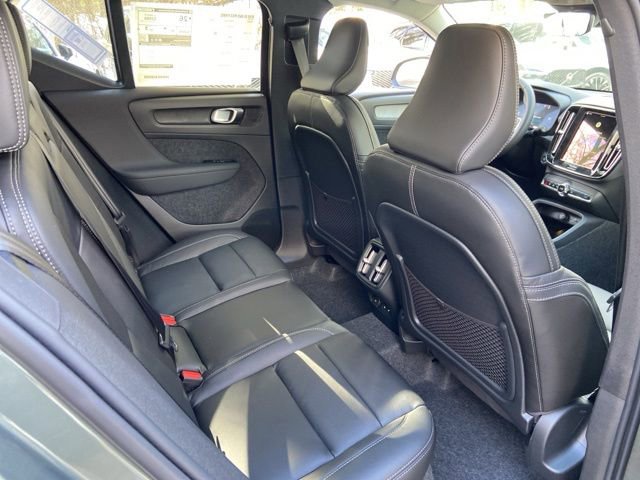 New 2026 Volvo XC40 B5 Ultra w/ Climate Package image 15