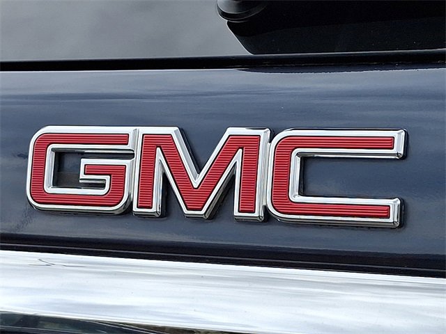 Used 2018 GMC Terrain Denali w/ Advanced Safety Package image 31